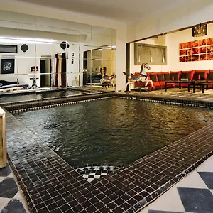 Riad Elizabeth Риад